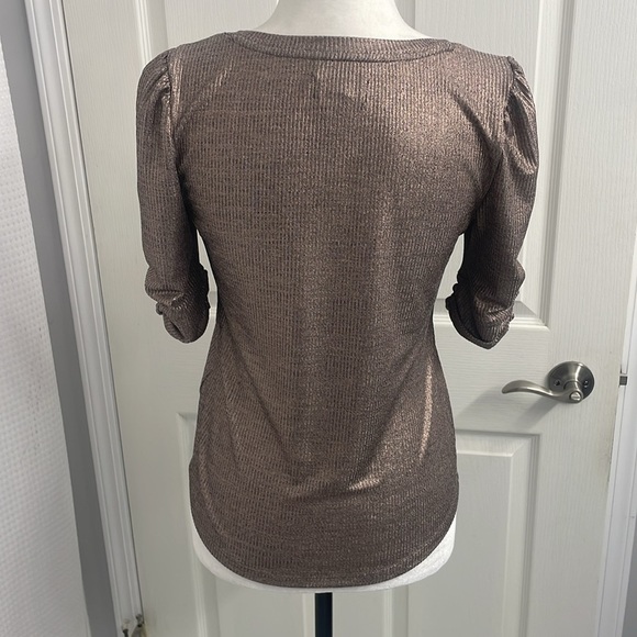 Maeve Gold Shimmer Blouse Short Puff Sleeve Ribbed Stretchy Fabric Size XS - Picture 7 of 12